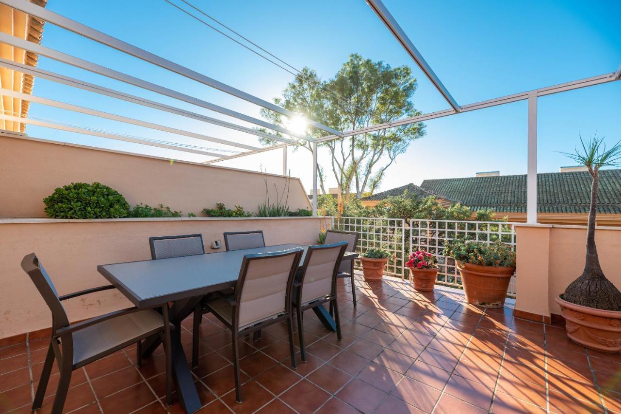 Rumah liburan Penthouse In Elviria Marbella